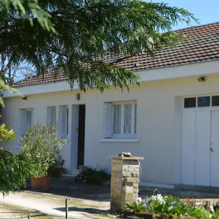 Le Gite Des Couderches Plazac Exterior photo